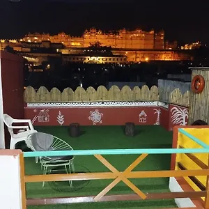 And Palace View Guest house